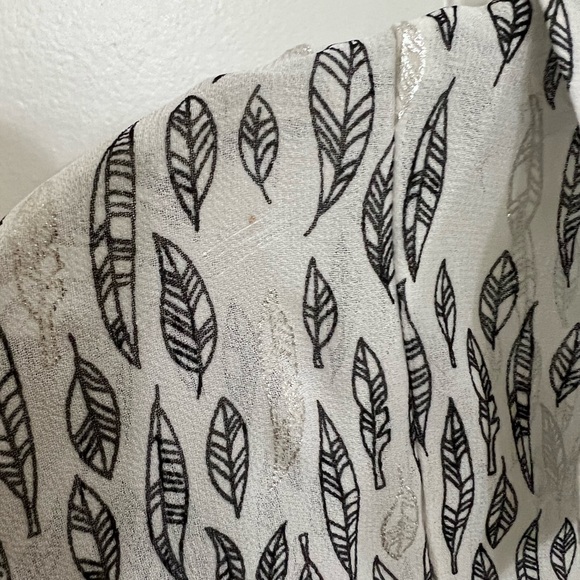 Lane Bryant Sheer Feather Print Tunic Shirt Plus Size 14 16 Long Blouse Sheer - Picture 5 of 9